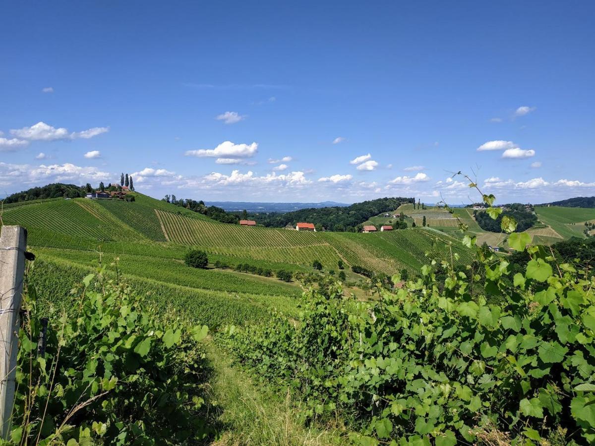 Das Weinberghaus Ratsch an der Weinstrasse Luaran gambar